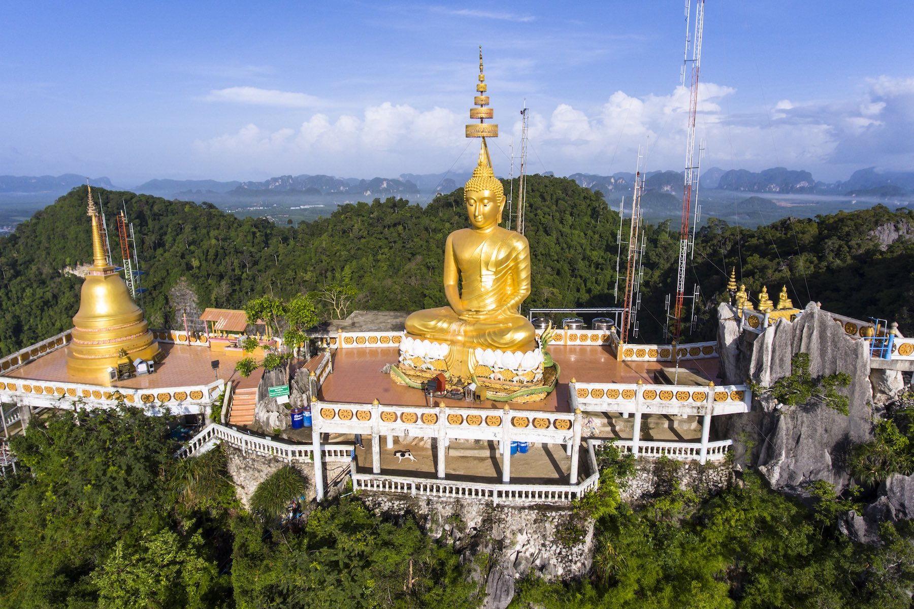 banner krabi noi tiger temple area