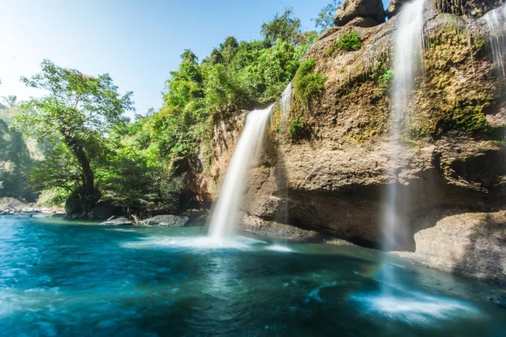 khao yai waterfall x