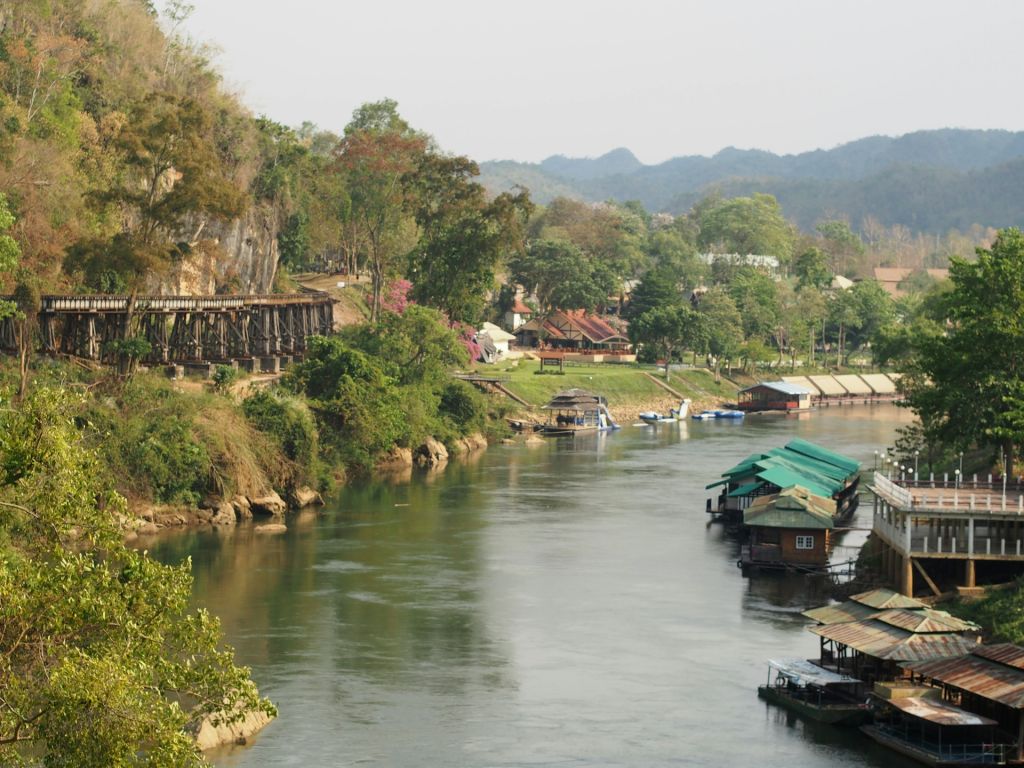 kanchanaburi  ollie tulett txMyenY unsplash