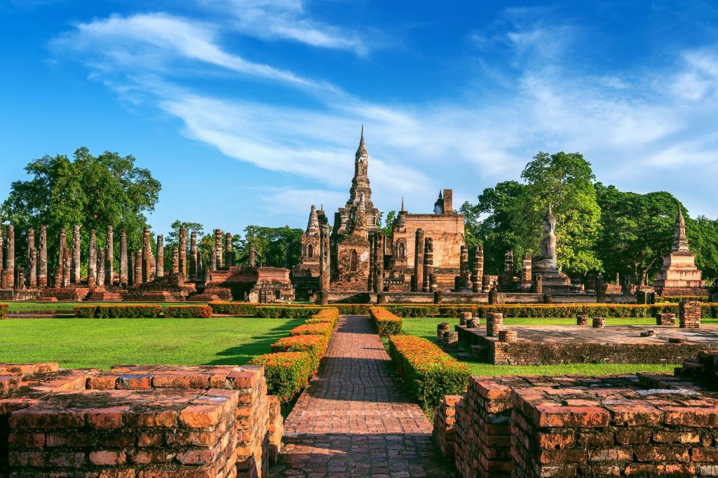 buddha statue wat mahathat temple precinct sukhothai historical park