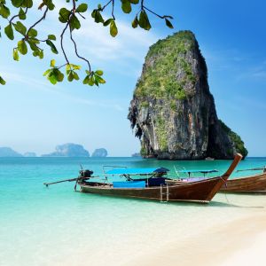 De Bangkok à la Mer d’Andaman : Aventure, Nature et Sérénité