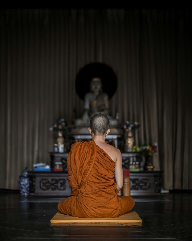 jesuu nim EGJg MegA unsplash